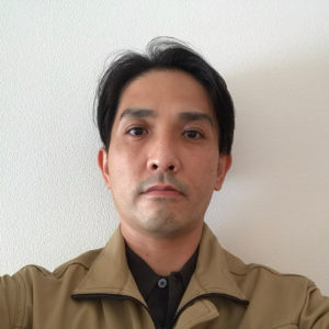 村松 敏也